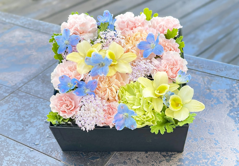 スクエア ミディアムの商品写真